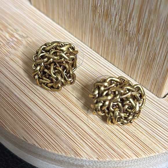 Ralph Lauren Signature Collection Elegant Gold Knot Earrings - Picture 4 of 6